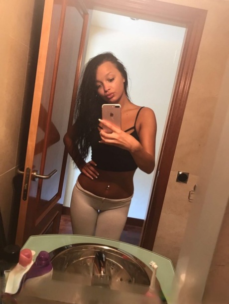 Bebek Çevresinde VIP Model Kristina ile Özel Randevu